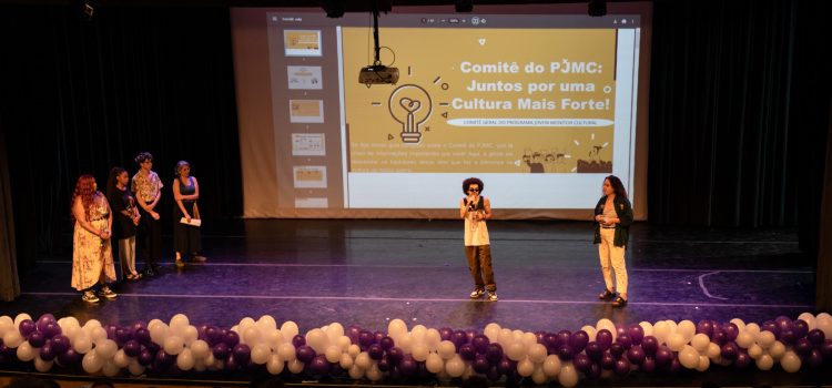 Candidaturas Abertas para o Comitê Consultivo do Programa Jovem Monitor Cultural 2025/2026 Candidaturas Abertas para o Comitê Consultivo do Programa Jovem Monitor Cultural 2025/2026