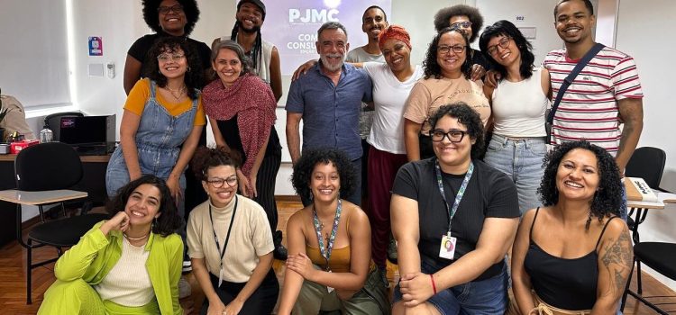 Jovens eleitos tomam posse no Comitê Consultivo 2025 e realizam primeira reunião Jovens eleitos tomam posse no Comitê Consultivo 2025 e realizam primeira reunião